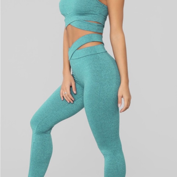 New two piece legging set - Picture 3 of 5